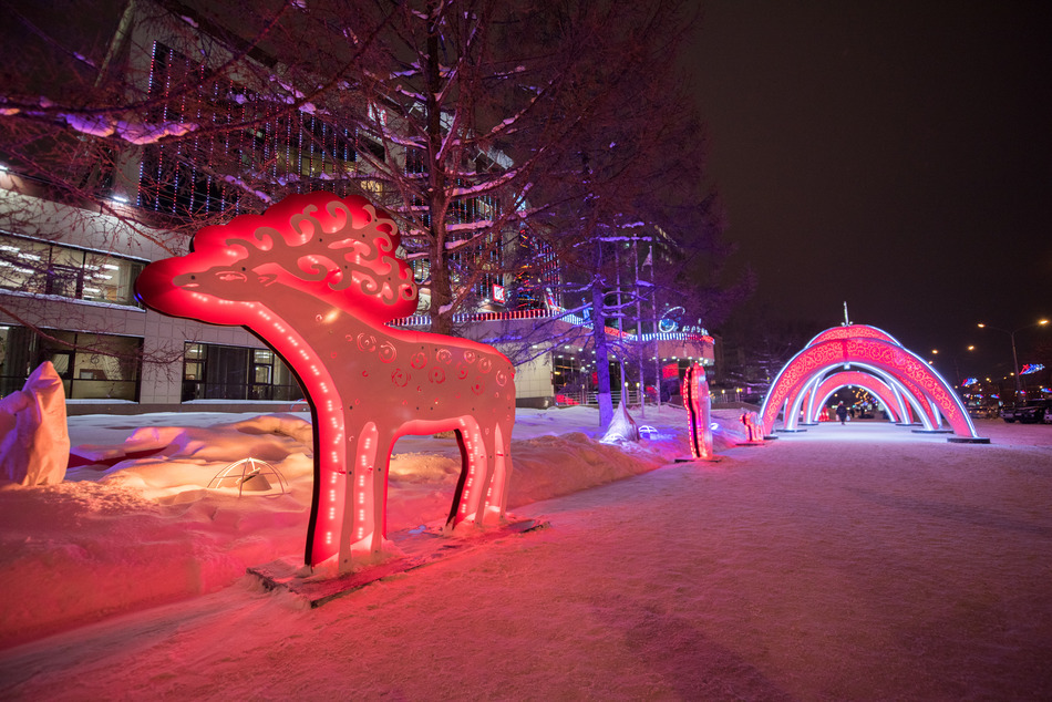 Новогоднее оформление офиса «ЛУКОЙЛ-ПЕРМЬ» признали лучшим в столице Прикамья
