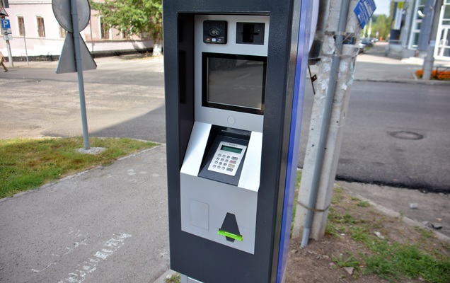 В Перми за первый день работы платных парковок в бюджет города поступили 150 тысяч рублей