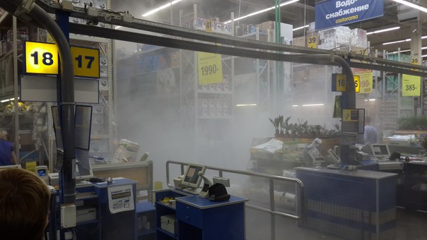 Посетители Castorama были эвакуированы из-за угрозы пожара