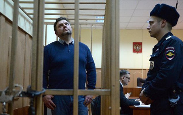 Экс-губернатору Никите Белых суд продлил срок содержания под стражей до 24 сентября