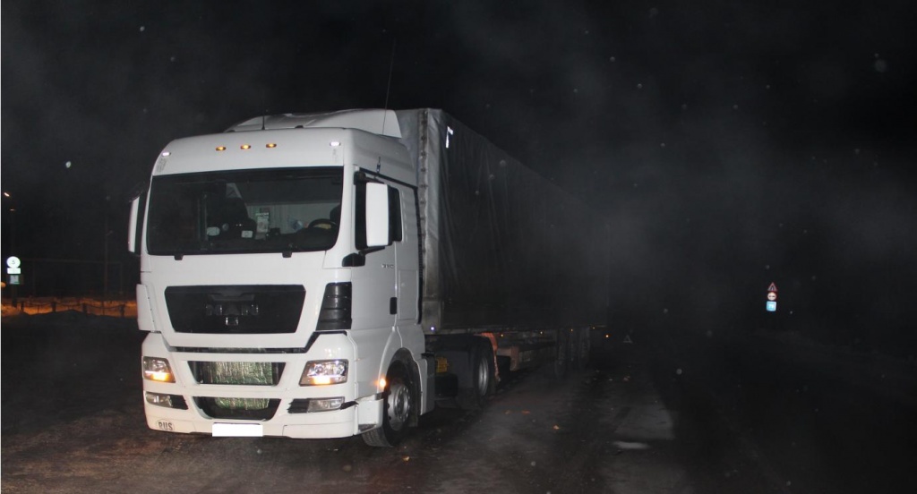 ​На трассе в Пермском крае водитель на фуре сбил пенсионерку