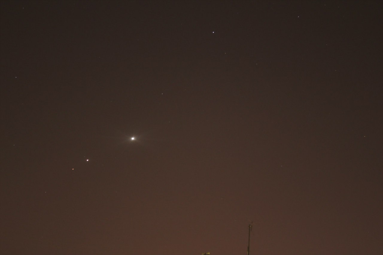 Пермяки приняли «парад планет» за НЛО