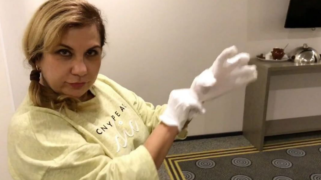 ​Пермская актриса Марина Федункив сняла пародию на Елену Летучую