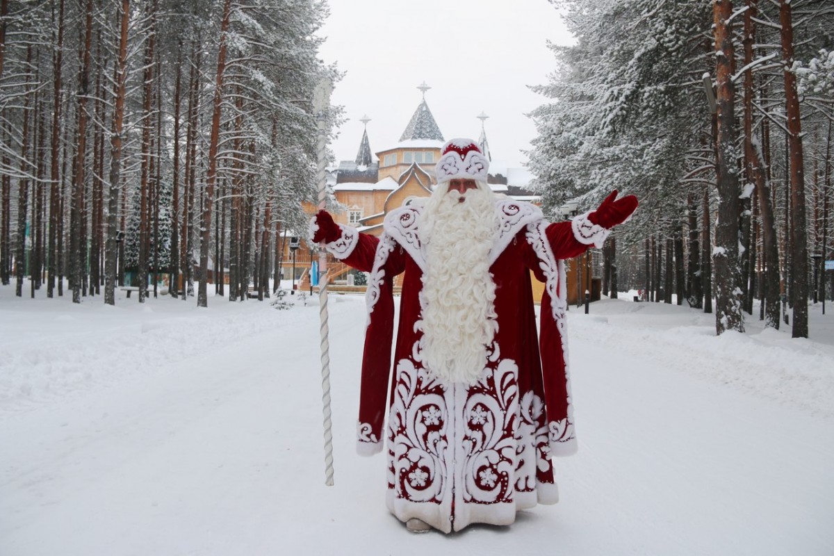 В краеведческом музее пермяки свяжут шарф для Деда Мороза из Великого Устюга