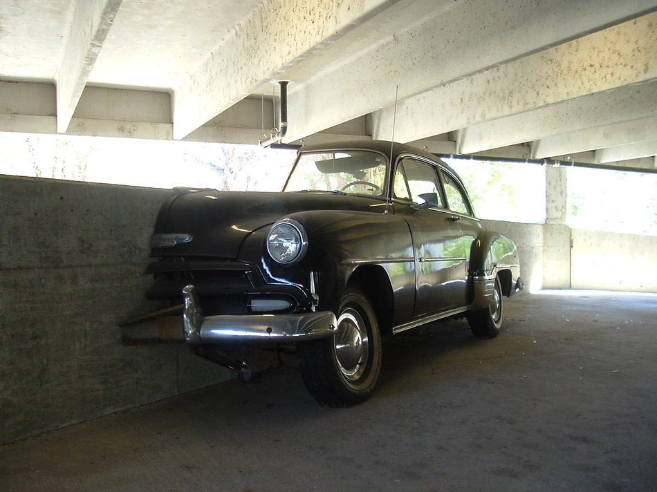 Потеряли половину