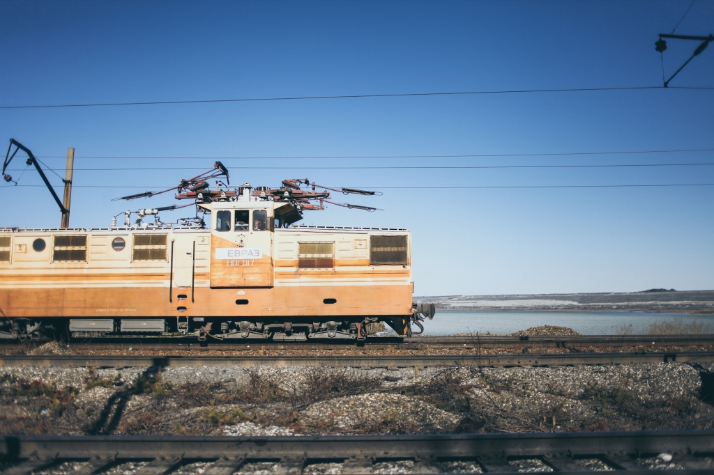 В Прикамье полицейские сняли с поезда мужчину-зацепера