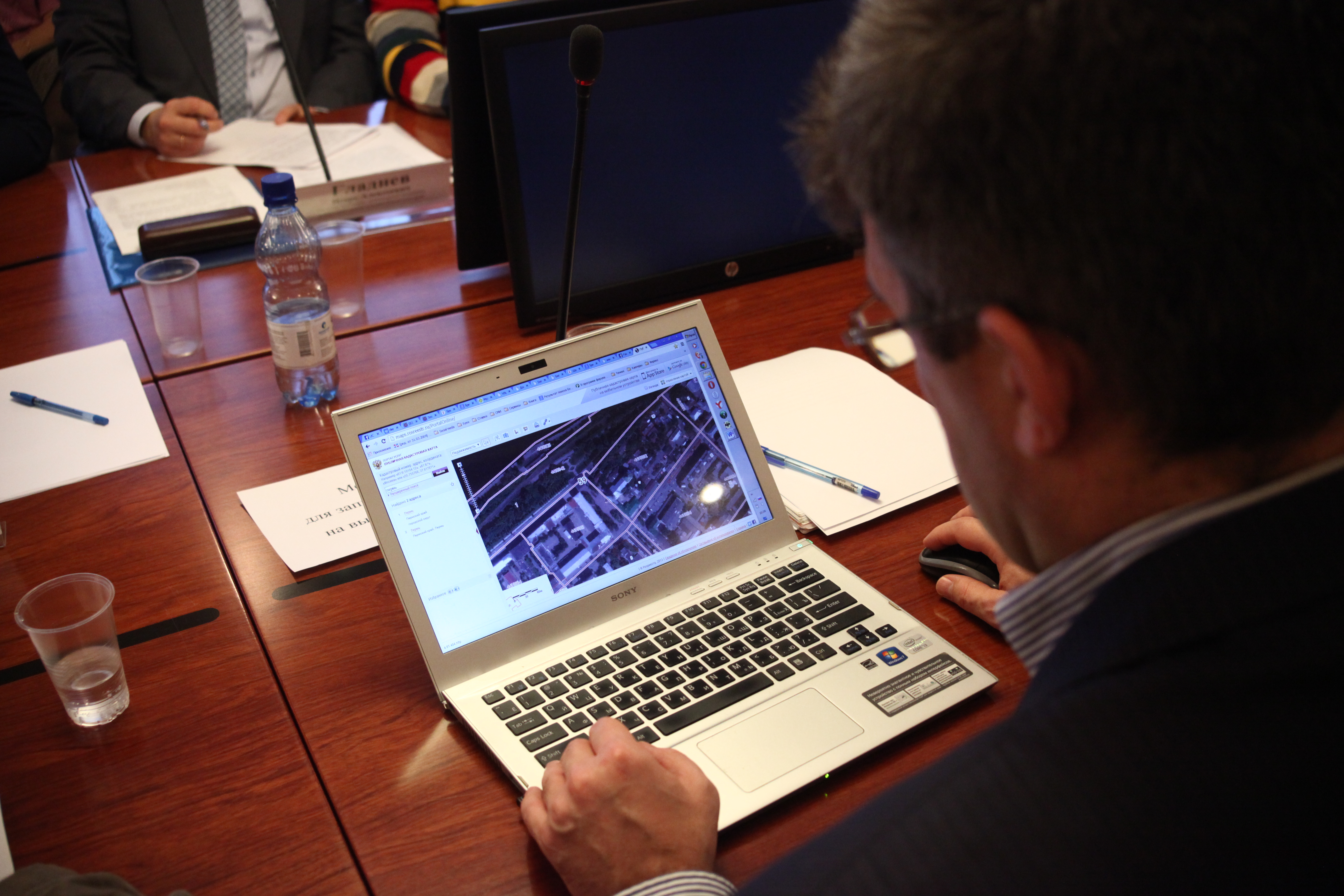 Реальная помощь в один клик: Региональная общественная приемная начала работать с пользователями соцсетей