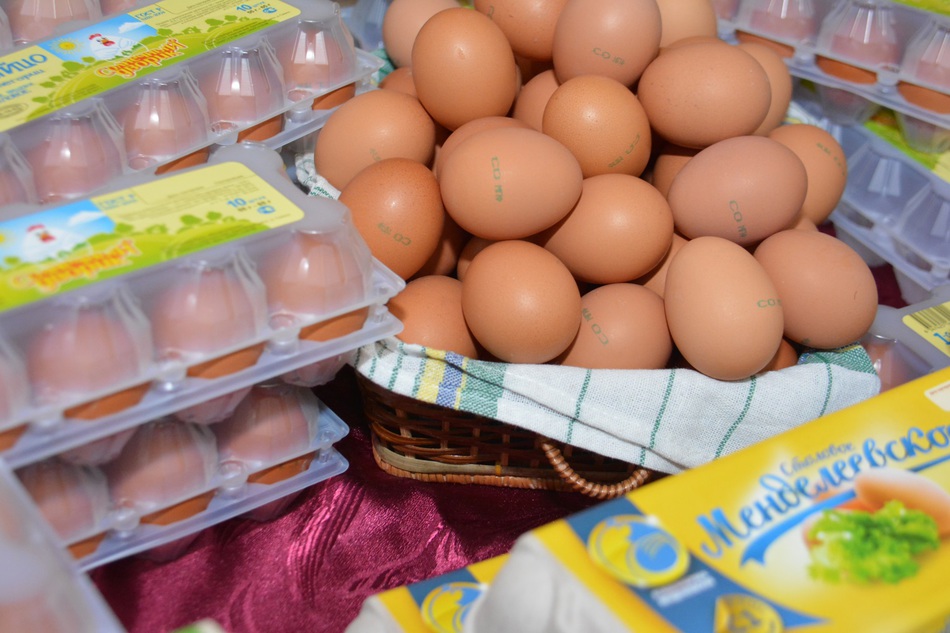 Сговора не было: пермские птицефабрики доказали, что подняли цены на яйца из-за подорожания сырья