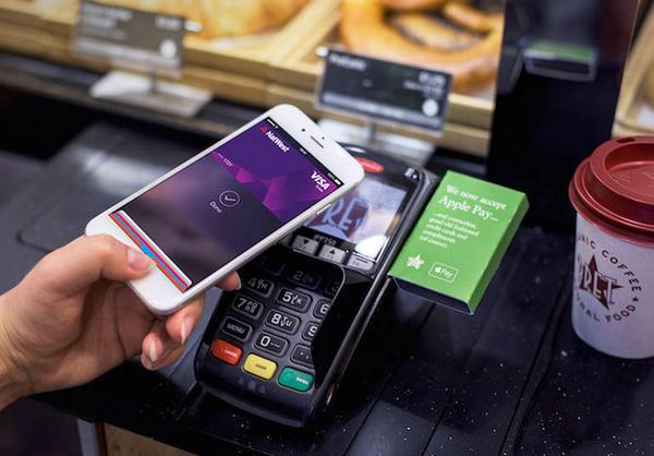 Новый платежный сервис Apple Pay уже действует в Перми. Рассказываем, что делать