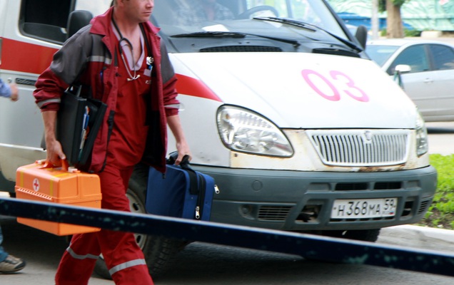 ​В Закамске водитель иномарки сбил 16-летнюю девушку