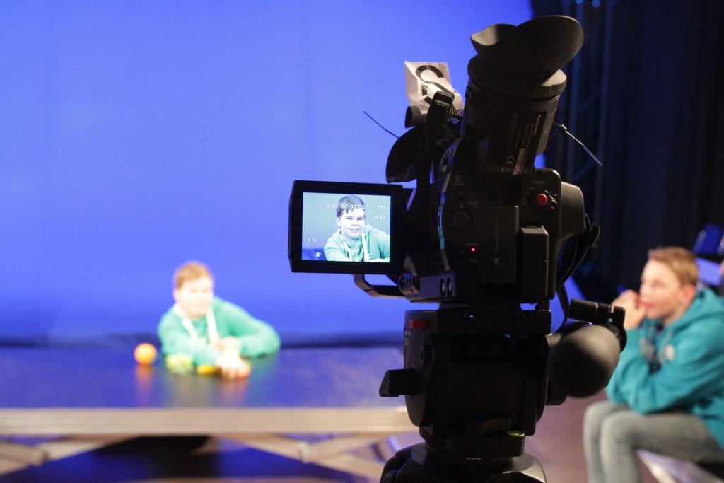 ​На трассе Пермь-Екатеринбург полиция задержала автобус с детским ансамблем