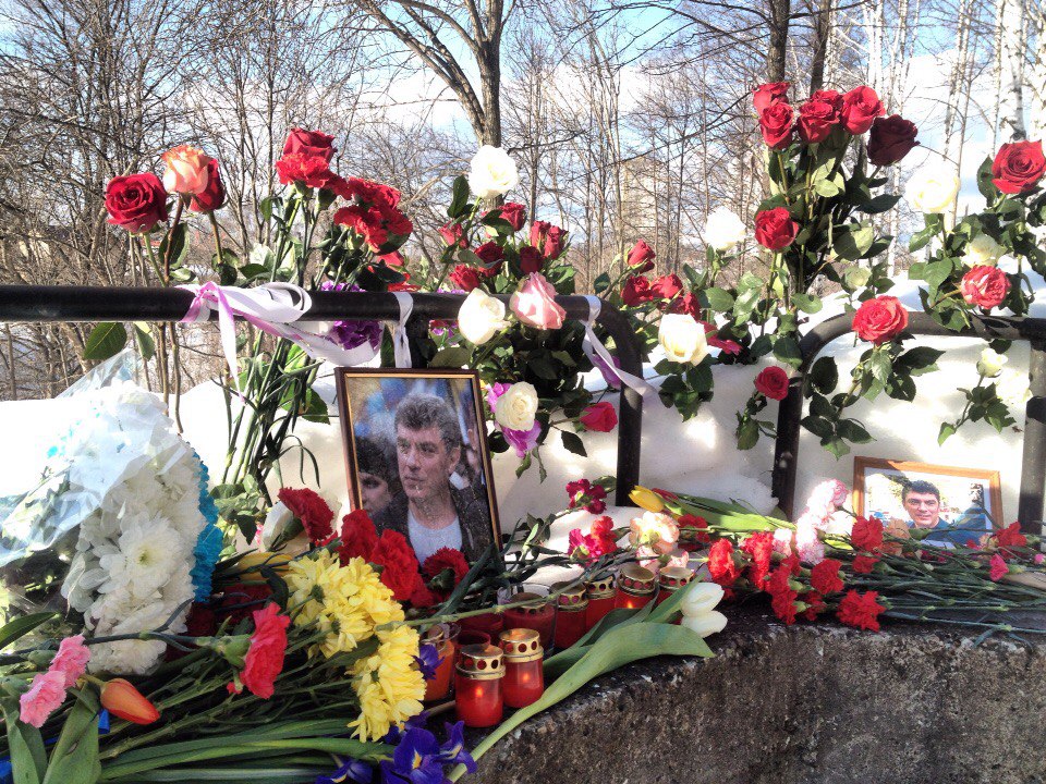 На пермскую акцию памяти Бориса Немцова собралось около 300 человек