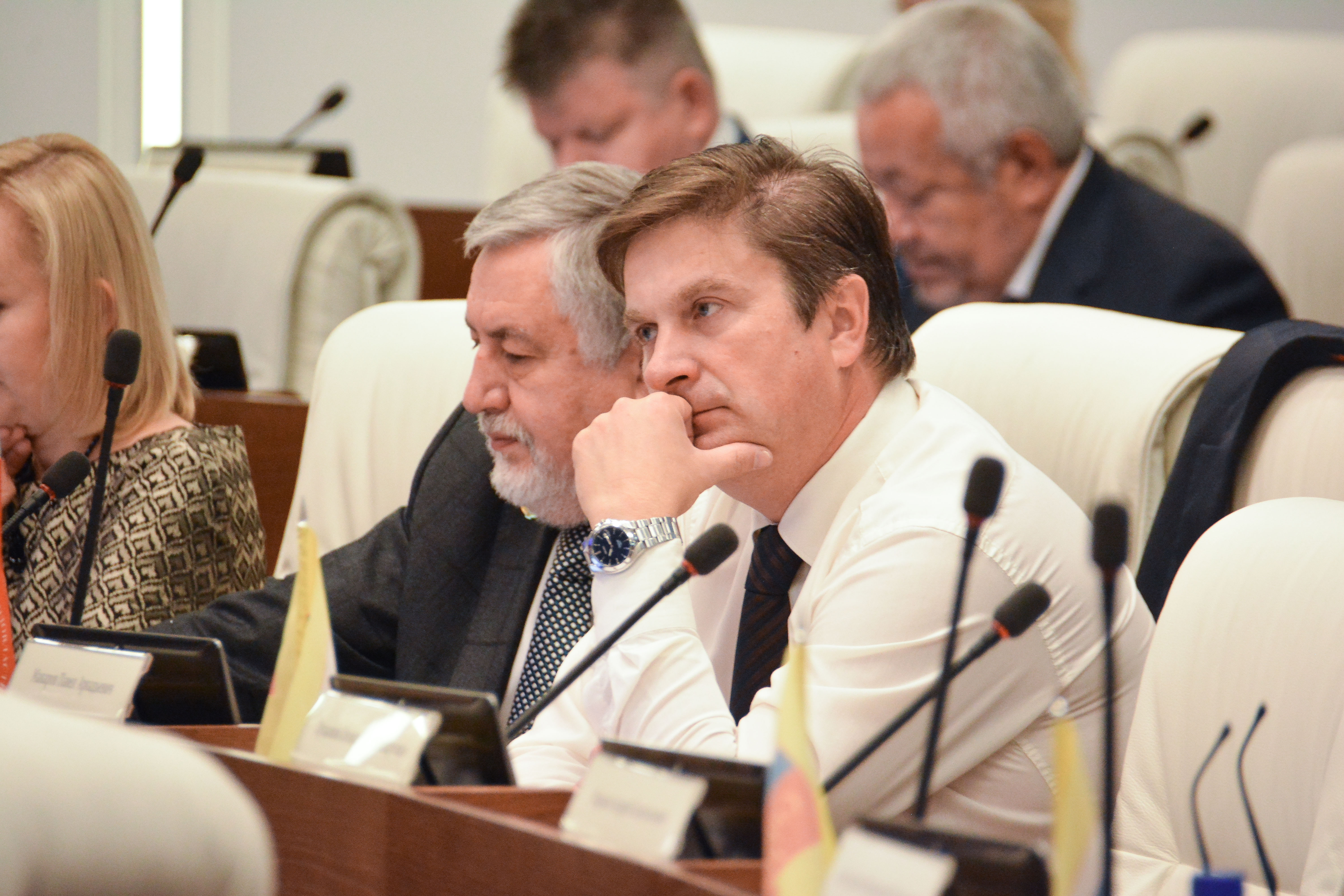 Павел Макаров: «Нас уже более двух лет не приглашают на заседания фракции КПРФ»