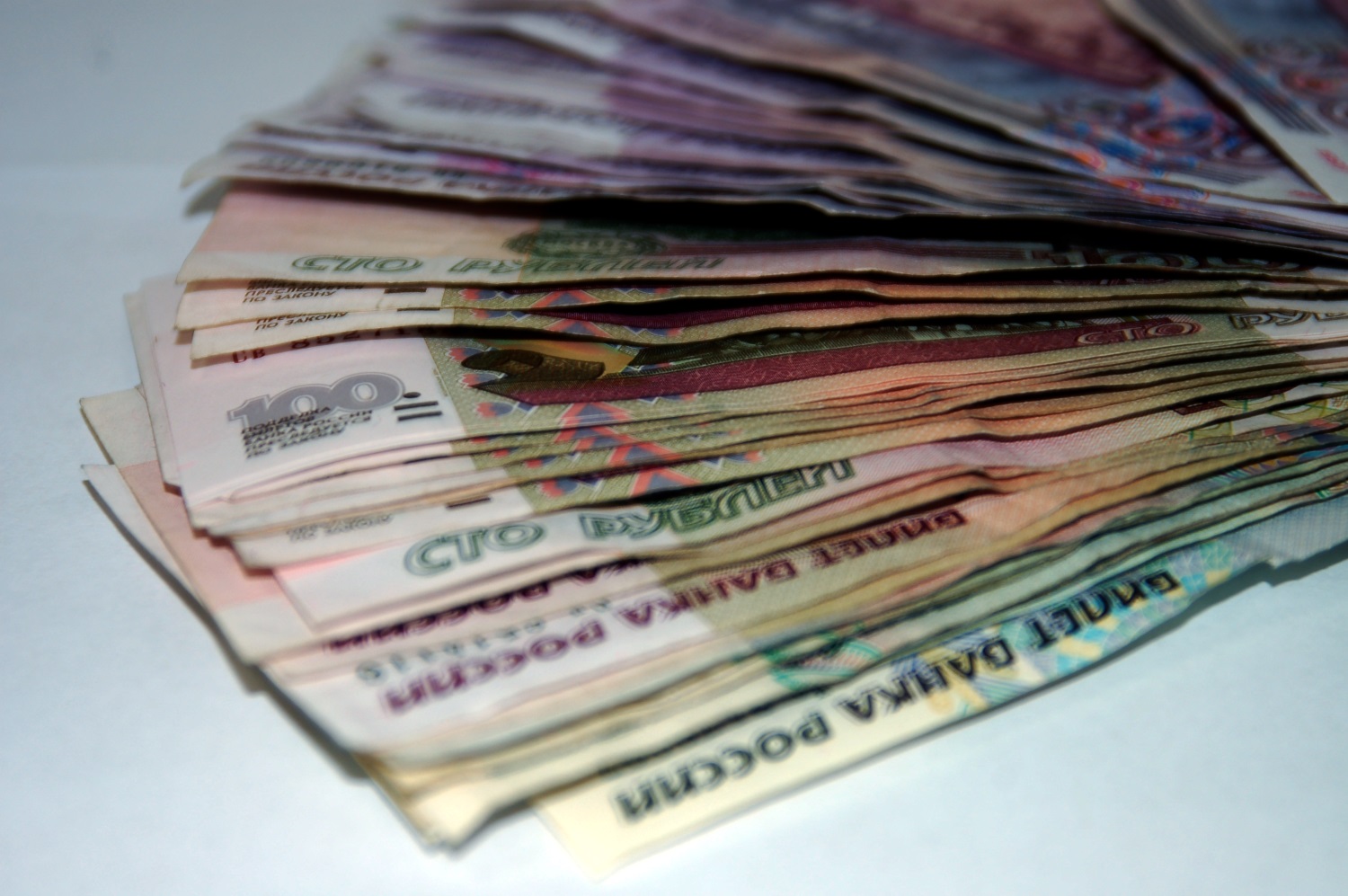 В Перми осуждены мошенники, похищавшие деньги с помощью муляжа