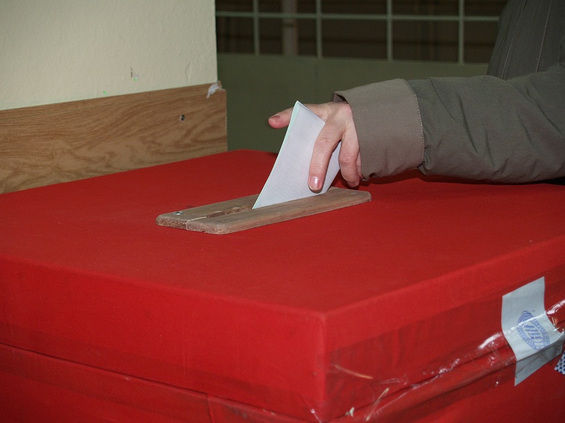 В Прикамье начался прием заявлений избирателей о желании проголосовать не по месту прописки