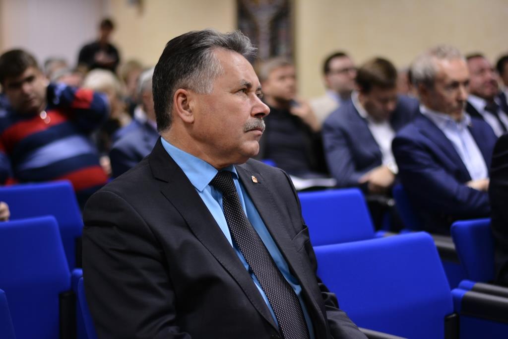 Краевой минстрой не получал техзадание на строительство поликлиники в Ленинском районе