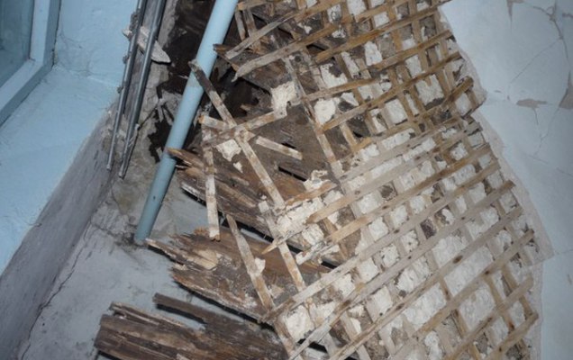 ​В Березниках пострадавшим от обрушения потолка предложили жилье в маневренном фонде