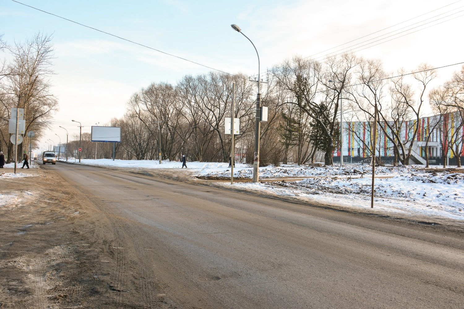 На улице Макаренко появится экран, защищающий от пыли и шума