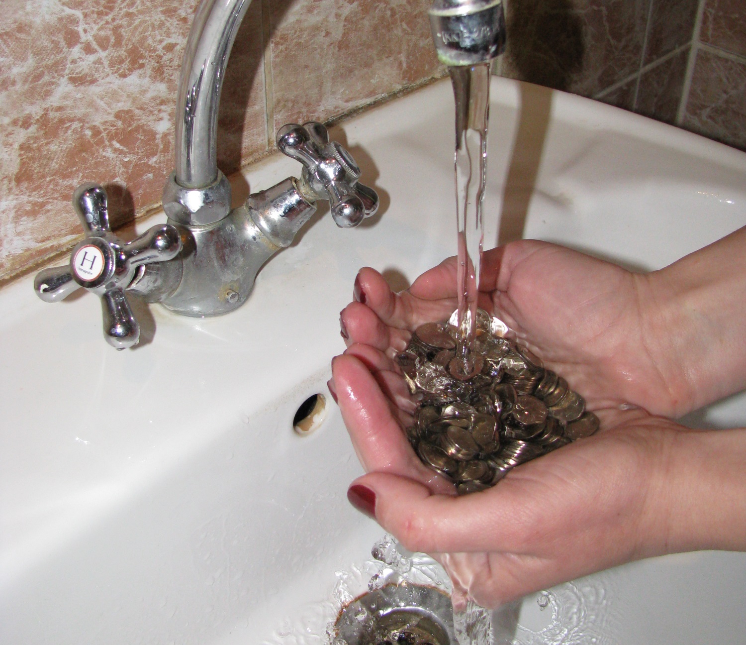 Вода всему виной