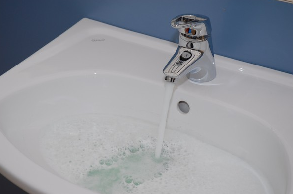 Почти четверть населения Прикамья считает качество питьевой воды неудовлетворительным