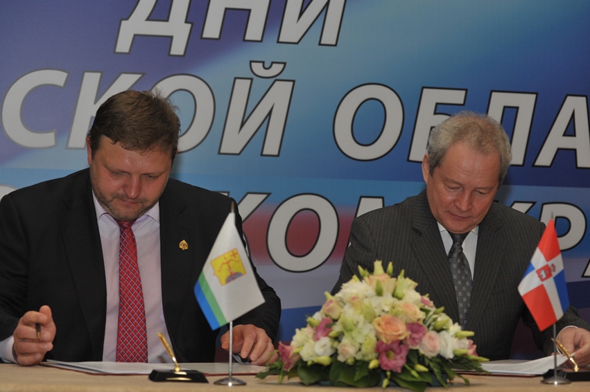 Виктор Басаргин и Никита Белых подписали соглашение о сотрудничестве