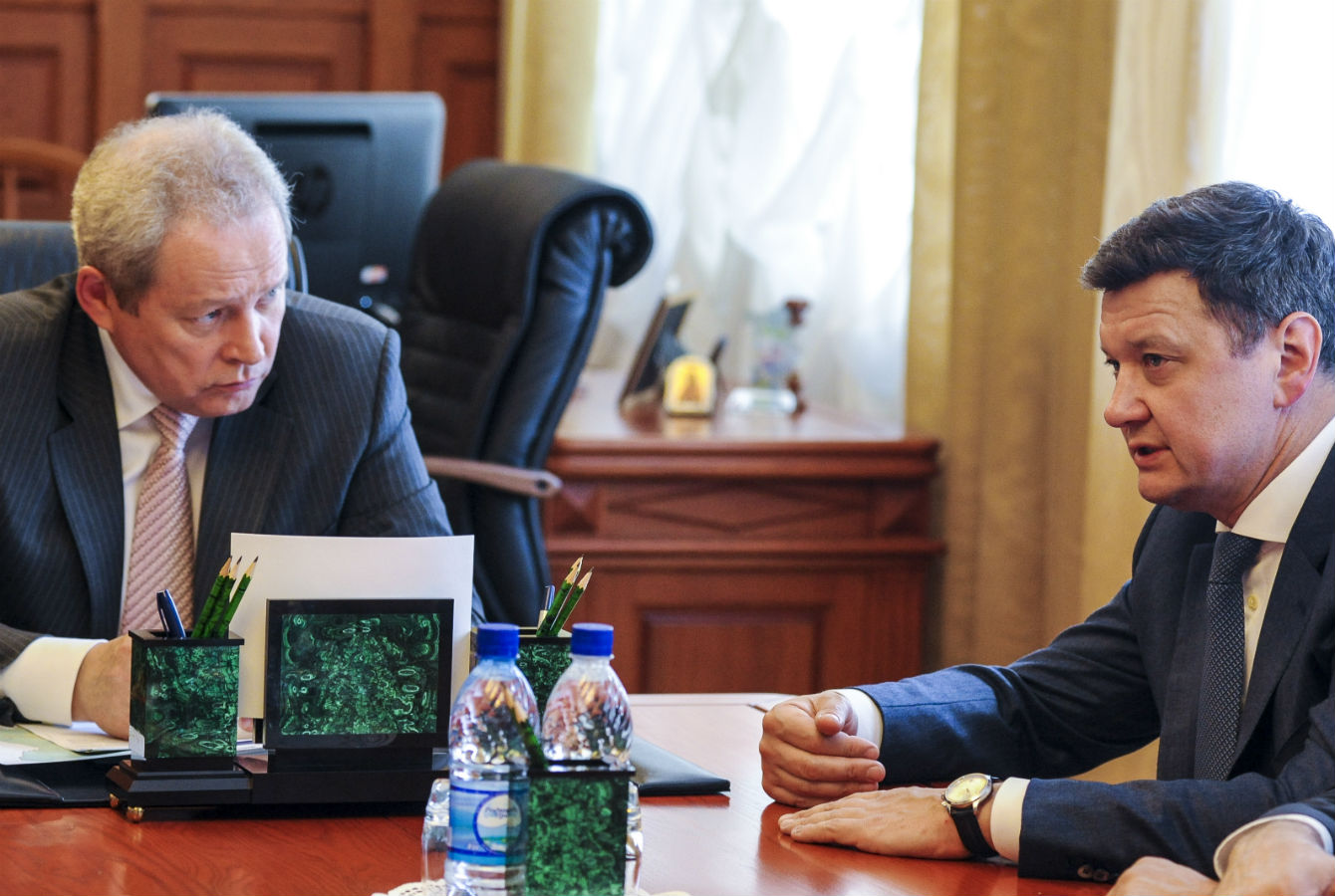 Глава региона провёл совещание по строительству моста через р. Чусовую