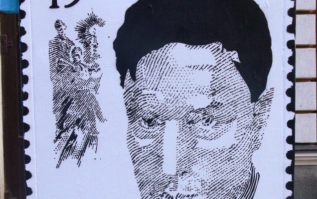 Восстановленный в центре Перми стрит-арт с Пастернаком снова закрасили