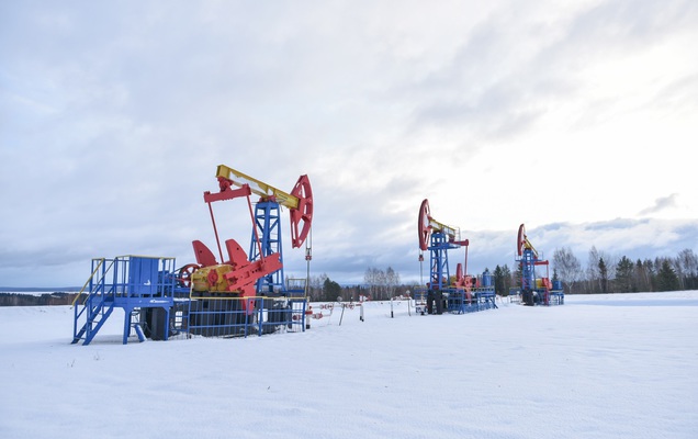 За 10 месяцев добыча нефти в Прикамье увеличилась на 2%.