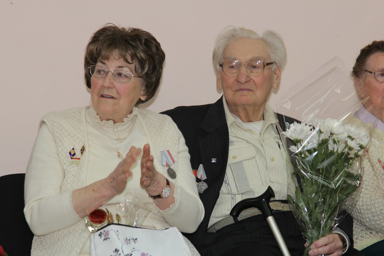 Игорь Шубин поздравил ветеранов и пенсионеров с Днем пожилого человека