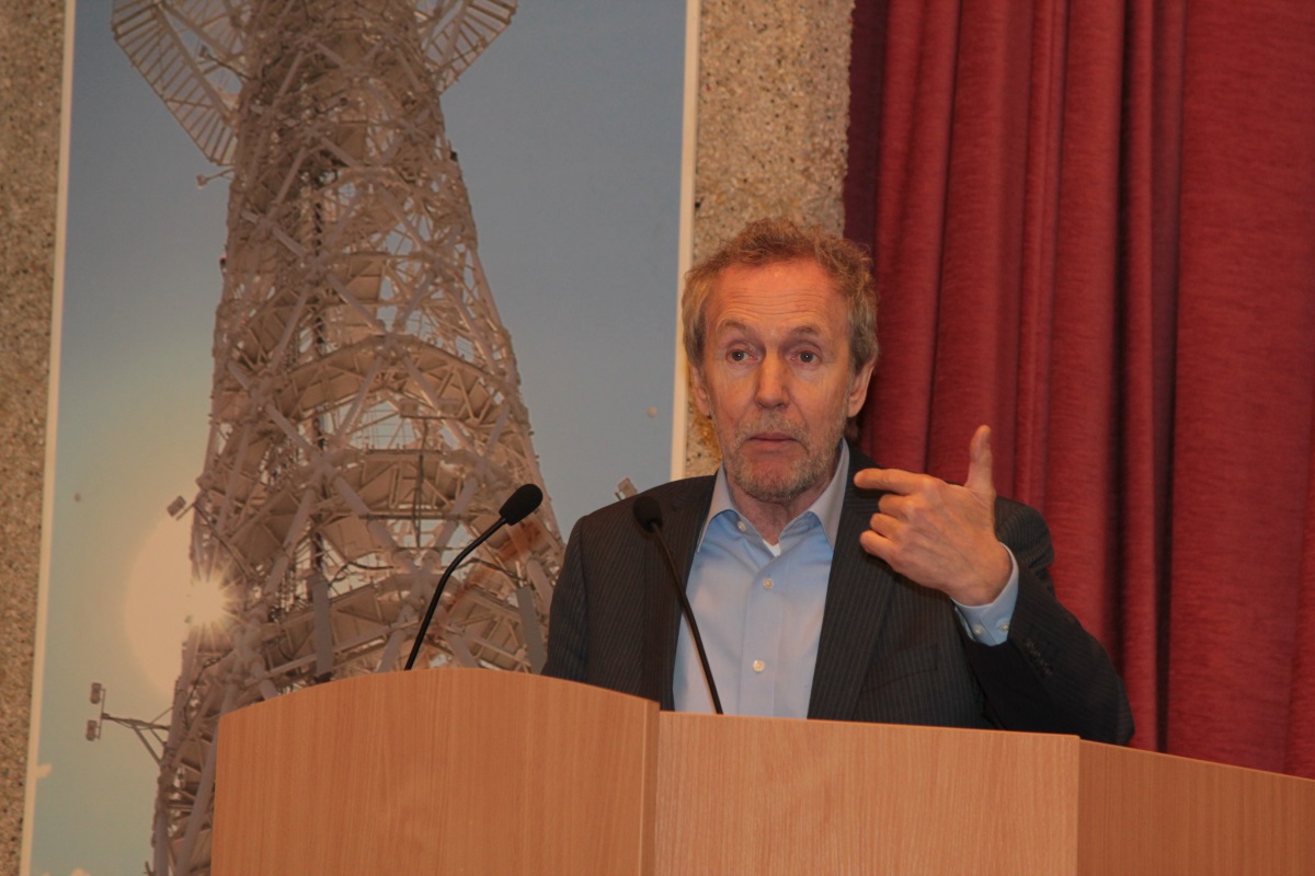 Открываем ставки