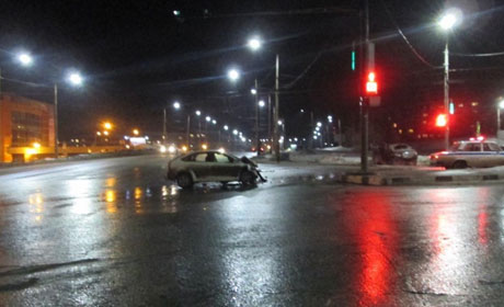 В Прикамье три человека пострадали при столкновении двух "Фордов"