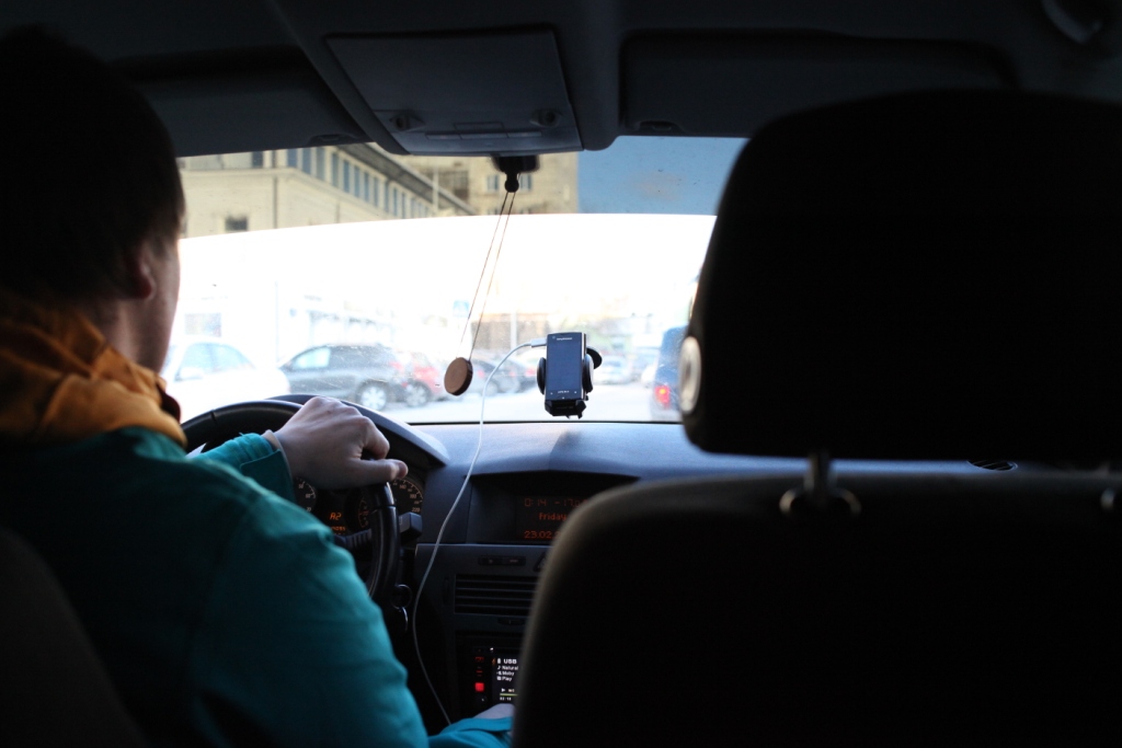 Пермские депутаты с иронией отнеслись к предложению отменить требования к цвету такси