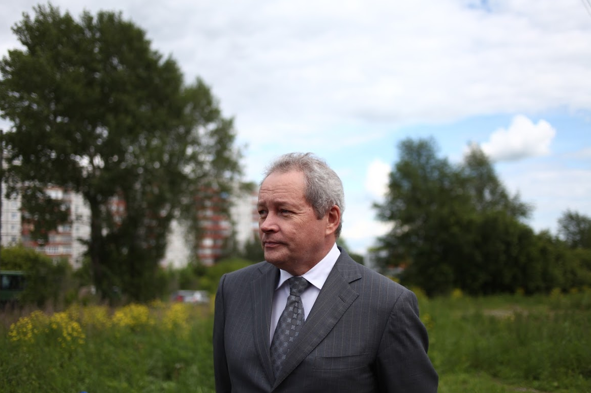 Виктор Басаргин поздравил губахинских металлургов с 80-летием коксохимического завода