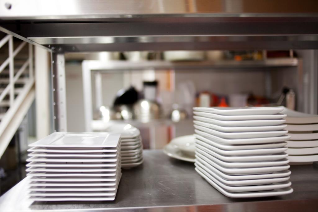 В Прикамье из-за санитарных нарушений закрыто кафе «Казачья застава». Вспоминаем случаи, когда товары и услуги угрожали жизни и здоровью пермяков