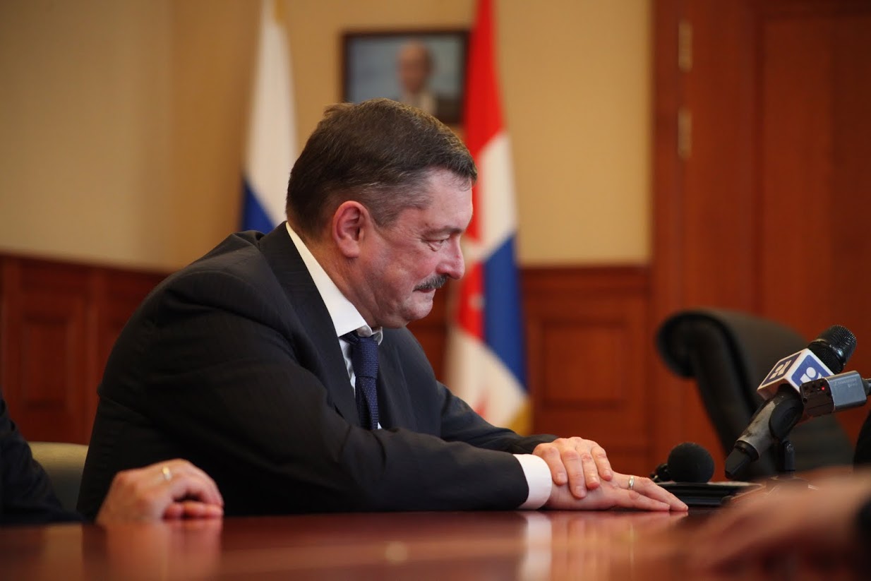 Олег Демченко остался вице-премьером, но сменил функционал