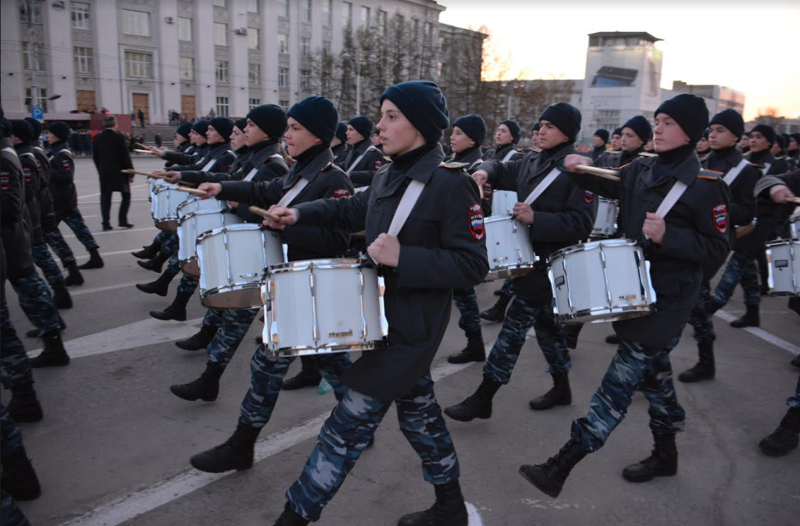 ​На первый, второй. Обзор свежего номера Business Class