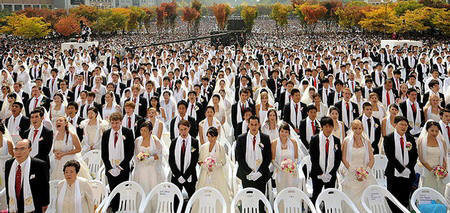 В Перми у монумента «МиГ на взлете» пройдет массовая свадьба