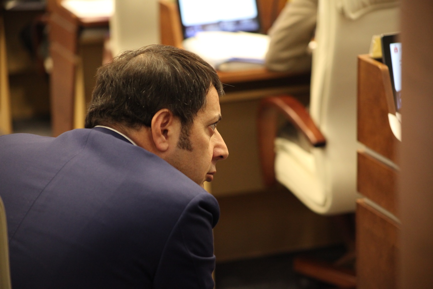 Городские власти взыскивают с депутата Вагаршака Сарксяна более 20 млн рублей