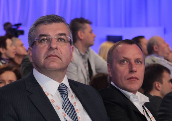 У Виктора Басаргина есть вопросы к Анатолию Маховикову и Игорю Сапко по состоянию города 