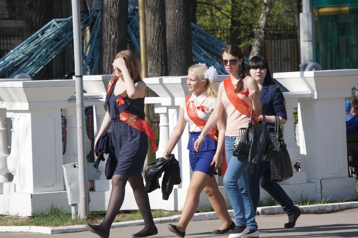 Будьте внимательны и осторожны — в Перми гуляют выпускники. ФОТОФАКТ