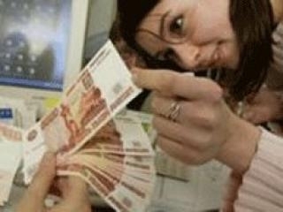 Чуть лучше гривны: рубль обесценился на 41,4% за 2014 год