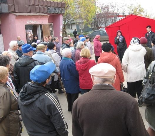 Митингующие пермяки просят Виктора Басаргина взять под личный контроль тарифы на услуги ЖКХ