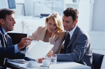 60% женщин в Перми хотели бы ездить в командировки по работе