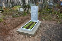 В Пермском крае 4 подростка разрушили на одном из кладбищ 14 памятников