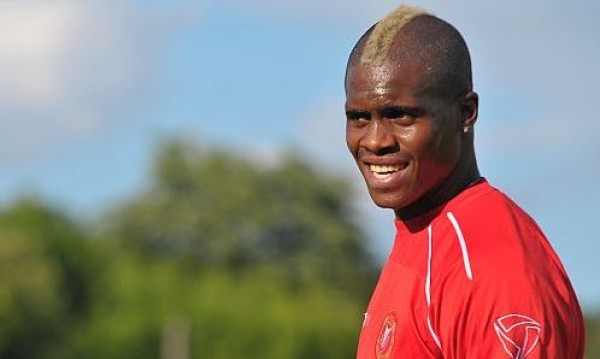 «Амкар» подписал французского защитника, родившегося в Гваделупе