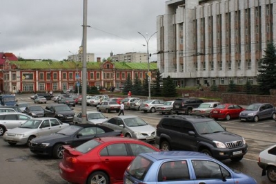 С 1 августа в Перми появятся парковки с ограничением времени