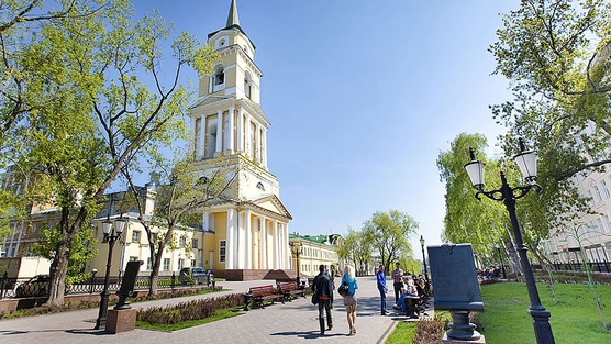 Договор с Casson Mann, которая готовит концепцию размещения галереи на Окулова,  подпишут в течение недели