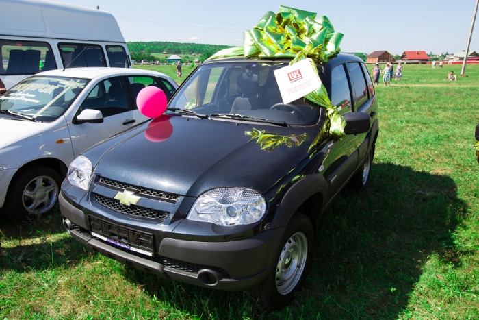 Со всей России