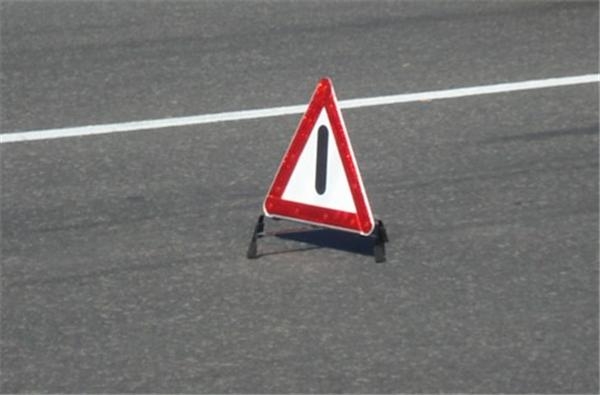На объездной дороге около Краснокамска установлены ограничительные дорожные знаки