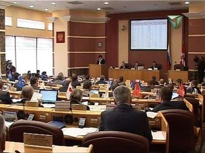 Краевой парламент не одобрил назначение Ксений Айтаковой руководителем фракции КПРФ